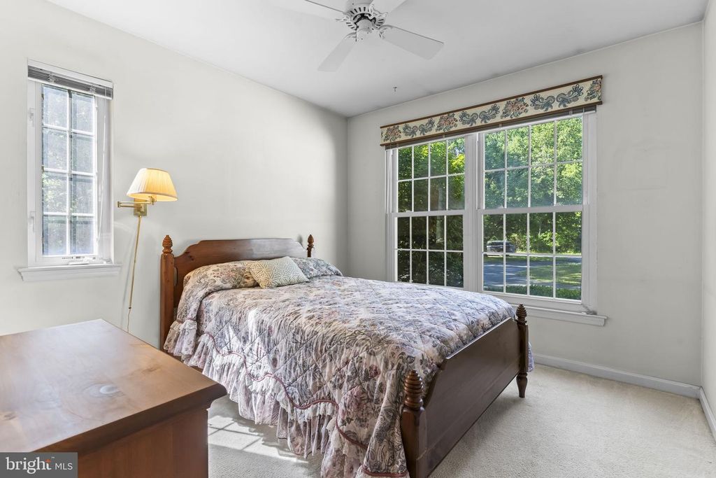Image 18 of property listing at 15440 SORREL RIDGE LN, Waldorf, MD 20601