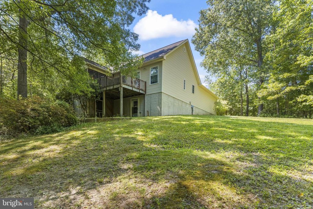 Image 42 of property listing at 15440 SORREL RIDGE LN, Waldorf, MD 20601