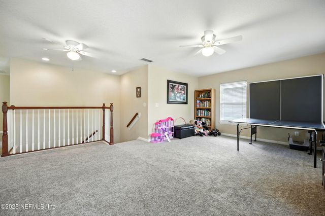 517 ROSERUSH Lane, Jacksonville, FL 32225