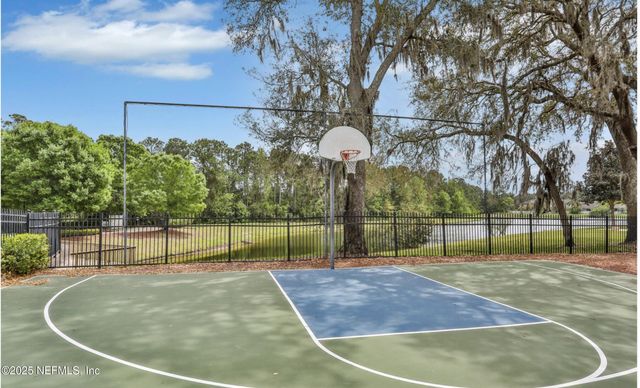 517 ROSERUSH Lane, Jacksonville, FL 32225