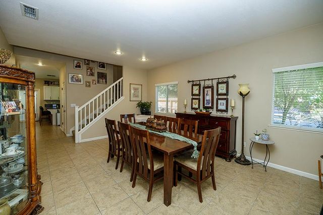 2365 Triumph Ct, Turlock, CA 95380