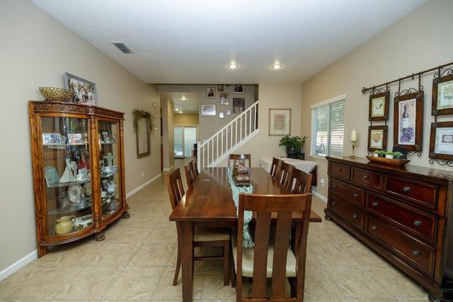2365 Triumph Ct, Turlock, CA 95380