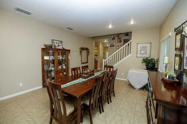 2365 Triumph Ct, Turlock, CA 95380