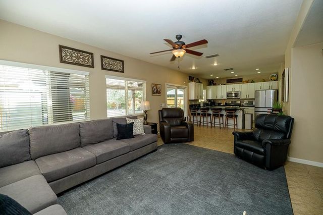 2365 Triumph Ct, Turlock, CA 95380