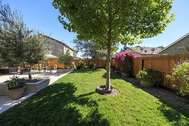 2365 Triumph Ct, Turlock, CA 95380
