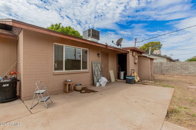 4944 W SIERRA VISTA Drive, Glendale, AZ 85301
