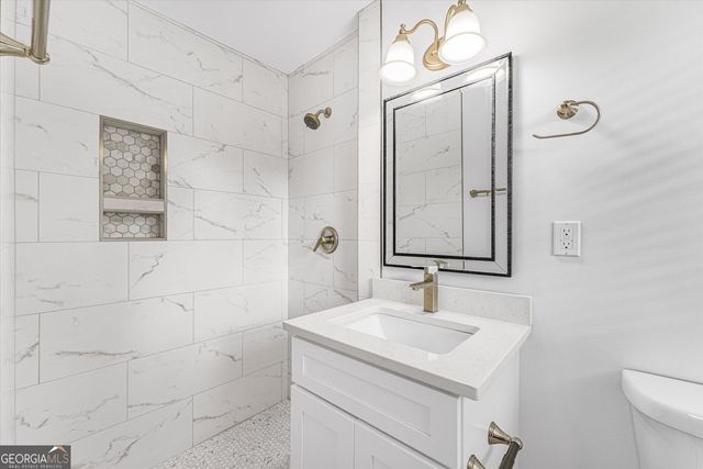 2044 Yucca Drive, Decatur, GA 30032