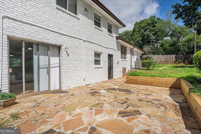 2044 Yucca Drive, Decatur, GA 30032