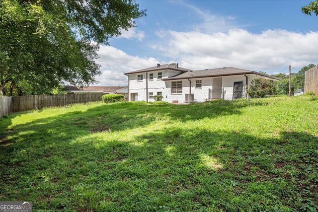 2044 Yucca Drive, Decatur, GA 30032