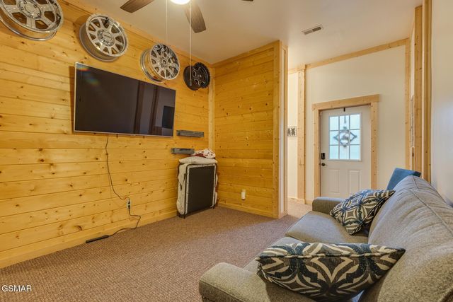 1121 Turkey Ridge Way, Seymour, TN 37865