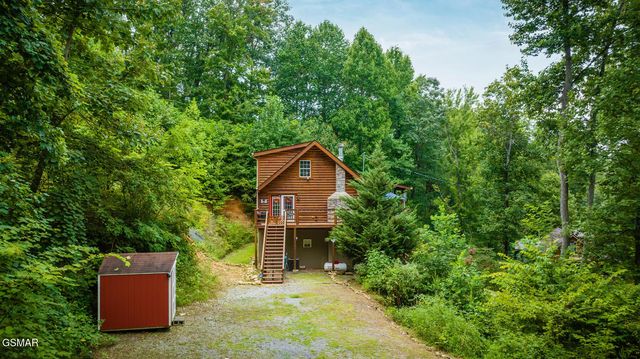 1121 Turkey Ridge Way, Seymour, TN 37865