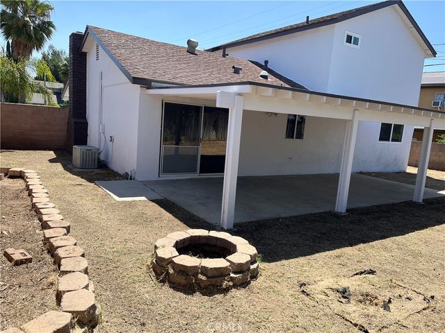 1021 N Orange Avenue, Ontario, CA 91764