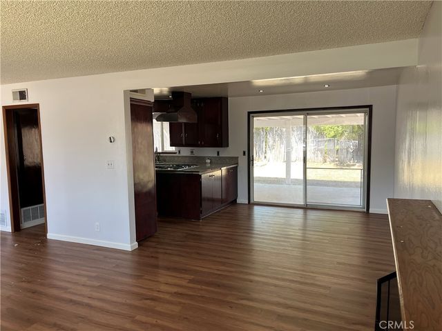 1021 N Orange Avenue, Ontario, CA 91764