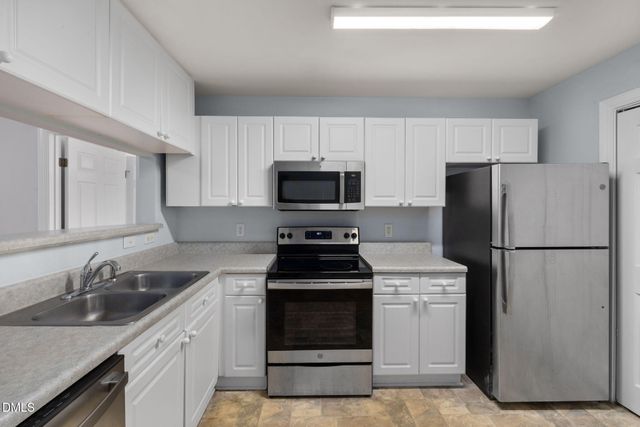 929 Morreene Road C23, Durham, NC 27705