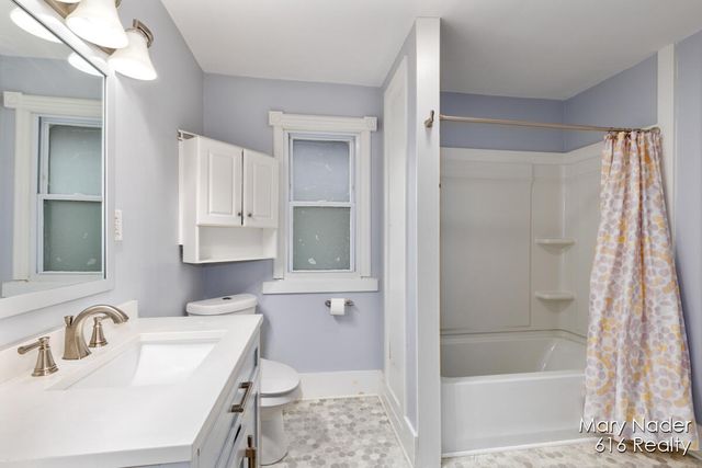 2200 Peck Street, Muskegon, MI 49444