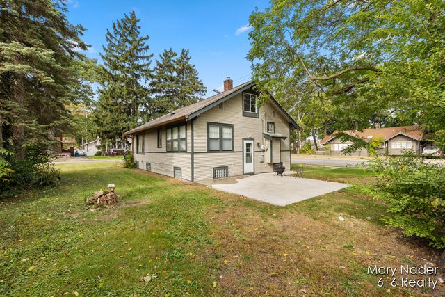 2200 Peck Street, Muskegon, MI 49444