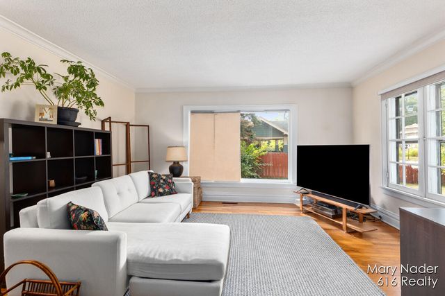 2200 Peck Street, Muskegon, MI 49444