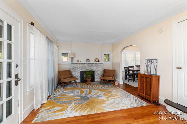 2200 Peck Street, Muskegon, MI 49444