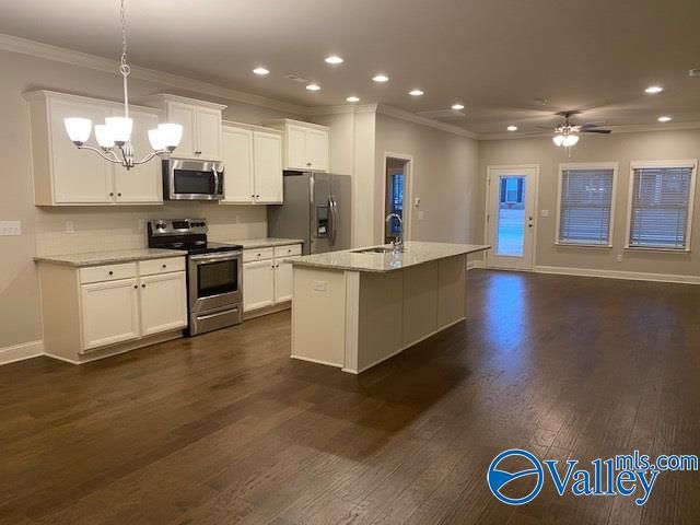 21 Winter King Drive, Huntsville, AL 35824