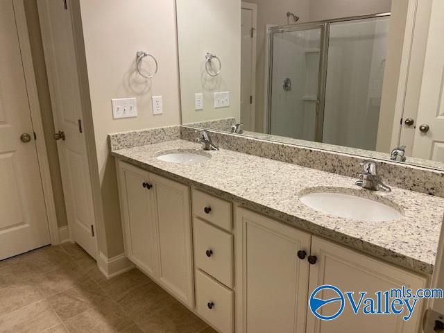 21 Winter King Drive, Huntsville, AL 35824