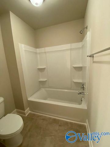 21 Winter King Drive, Huntsville, AL 35824