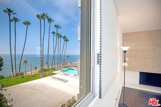 17366 W Sunset Boulevard 201, Pacific Palisades (los Angeles), CA 90272