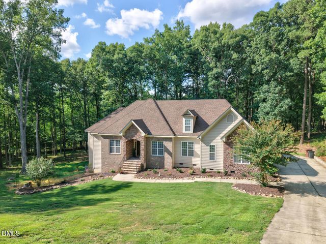 316 Ross Drive, Pittsboro, NC 27312