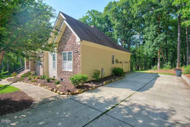 316 Ross Drive, Pittsboro, NC 27312