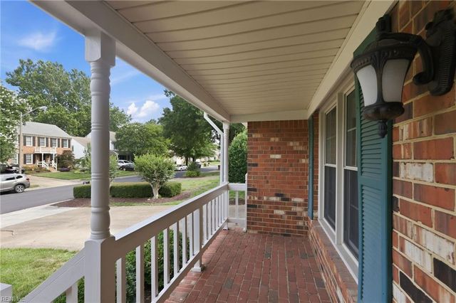 1032 Backwoods RD, Virginia Beach, VA 23455