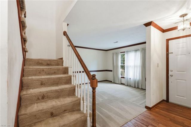 1032 Backwoods RD, Virginia Beach, VA 23455