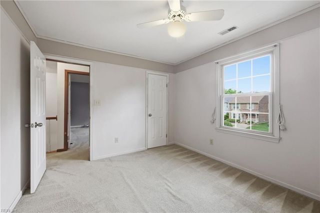 1032 Backwoods RD, Virginia Beach, VA 23455