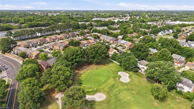 1032 Backwoods RD, Virginia Beach, VA 23455