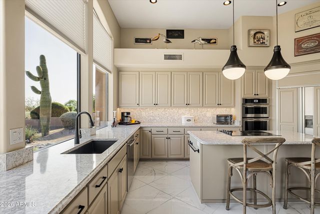13641 E CHARTER OAK Drive, Scottsdale, AZ 85259