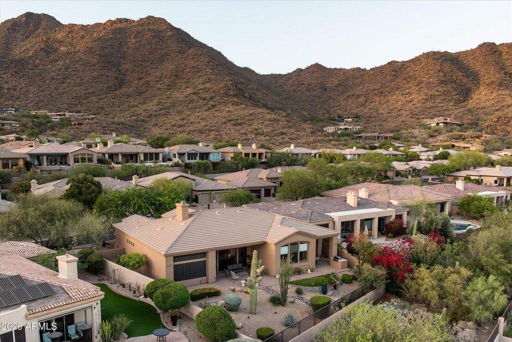 13641 E CHARTER OAK Drive, Scottsdale, AZ 85259