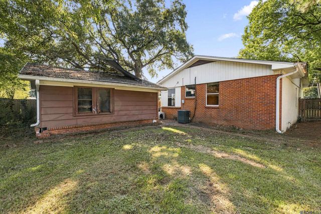 750 Kentucky Ave, Port Allen, LA 70767