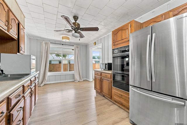 750 Kentucky Ave, Port Allen, LA 70767