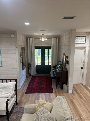 1709 Pierce Chapel Road, Wetumpka, AL 36092