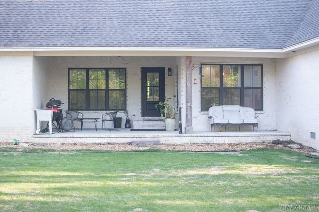 1709 Pierce Chapel Road, Wetumpka, AL 36092