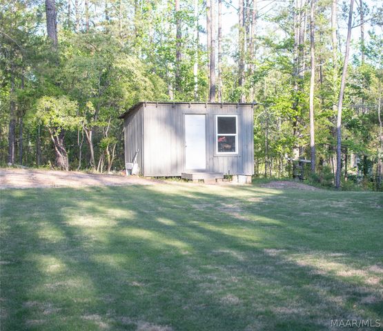1709 Pierce Chapel Road, Wetumpka, AL 36092