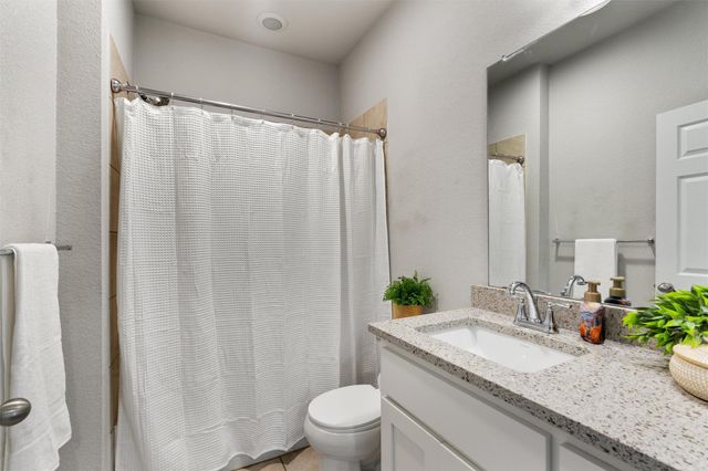 5944 Agostino DR, Round Rock, TX 78665