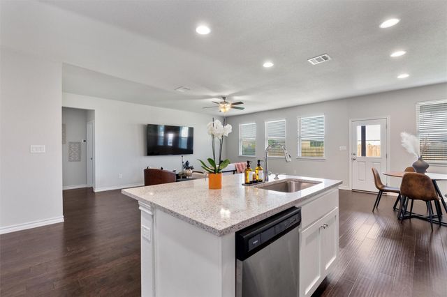 5944 Agostino DR, Round Rock, TX 78665