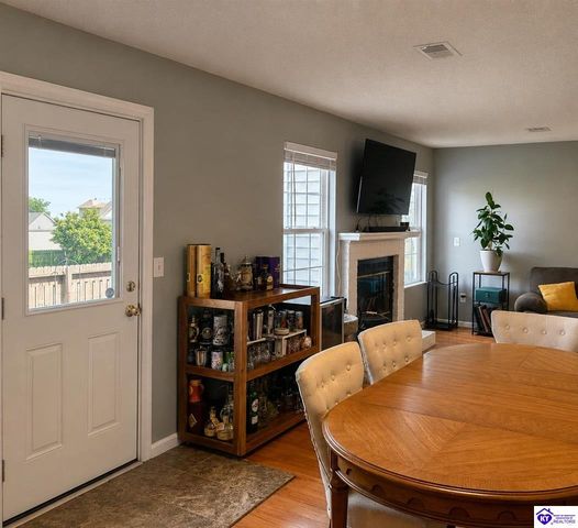 1304 Williamsburg Drive, Elizabethtown, KY 42701