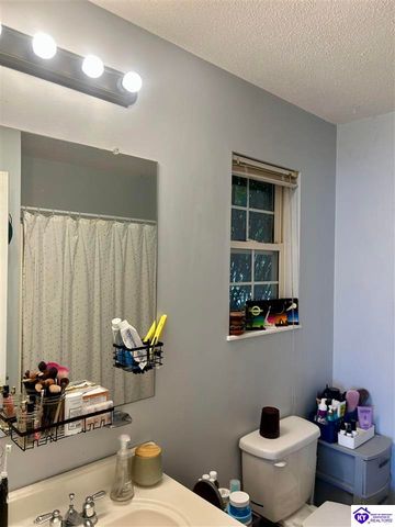 1304 Williamsburg Drive, Elizabethtown, KY 42701