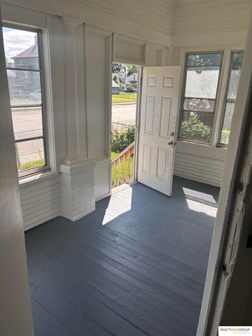 3320 N 16th Street, Omaha, NE 68110