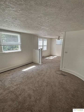 3320 N 16th Street, Omaha, NE 68110