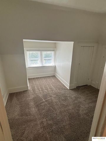 3320 N 16th Street, Omaha, NE 68110