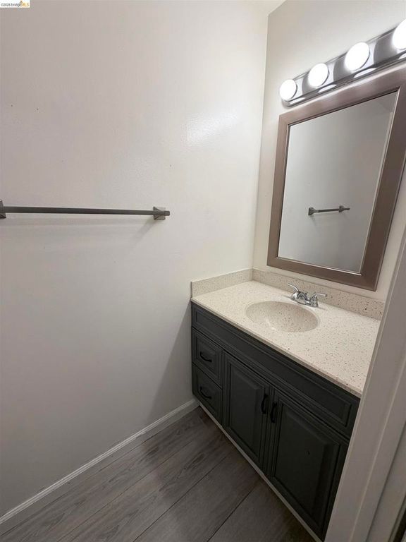 Image 13 of property listing at 2505 Sonora Ln, Antioch, CA 94509