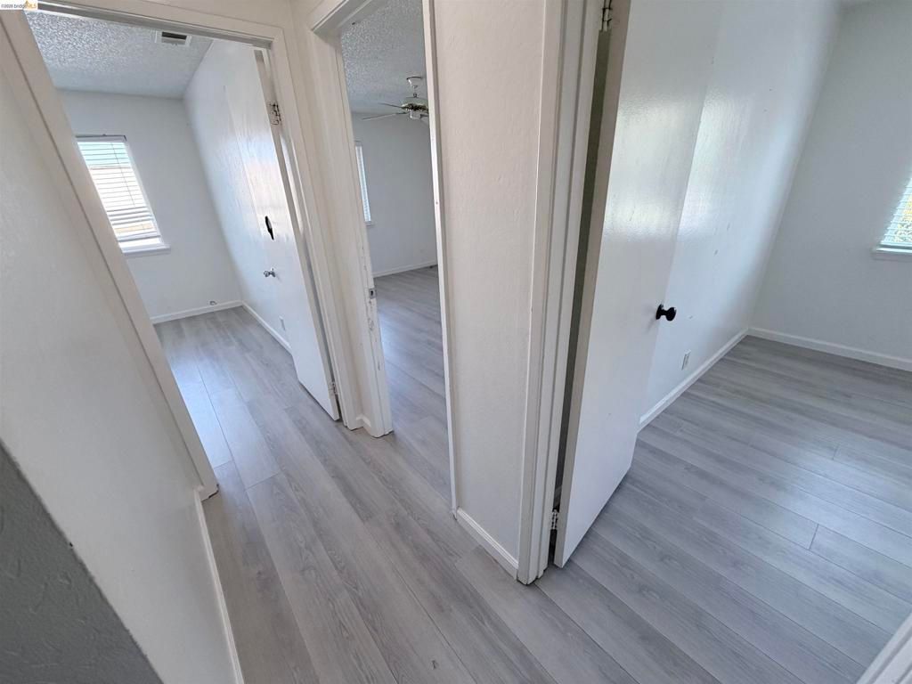 Image 19 of property listing at 2505 Sonora Ln, Antioch, CA 94509