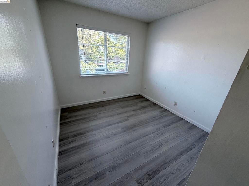 Image 20 of property listing at 2505 Sonora Ln, Antioch, CA 94509