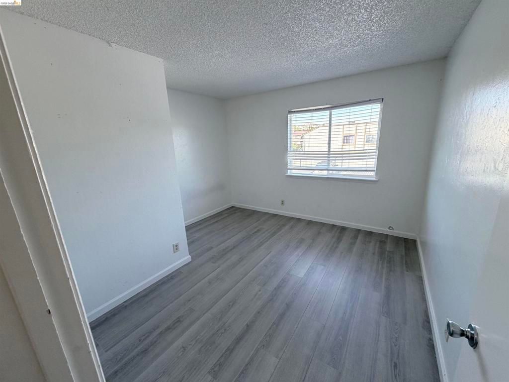 Image 24 of property listing at 2505 Sonora Ln, Antioch, CA 94509